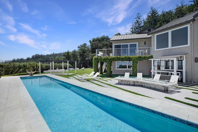 25 Oakhill Drive, Woodside CA: https://media.crmls.org/mediaz/4b55e96c-eff9-4c72-9e19-317fad6237c7.jpg