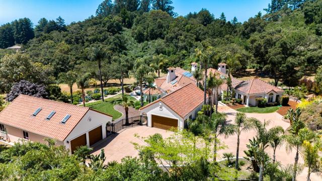 235 Vista Del Pajaro Road, Corralitos CA: https://media.crmls.org/mediaz/4b57635b-4ad9-4d2d-bd7b-482959c197bf.jpg