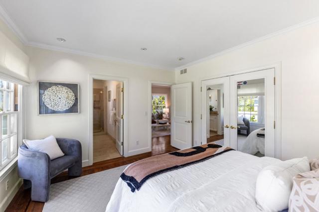Image 32 of 133 For 2181 Parkside Avenue