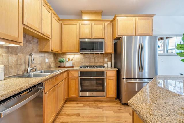 519 Sirte Terrace, Sunnyvale CA: https://media.crmls.org/mediaz/4b59c2da-fa7d-4ab4-a143-b3d1e3521616.jpg