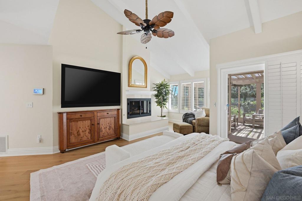 1821 Caminito Monrovia - photo 14