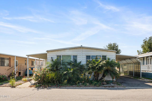 Detail Gallery Image 4 of 46 For 33 Heather Way #33,  Ventura,  CA 93004 - 2 Beds | 2 Baths