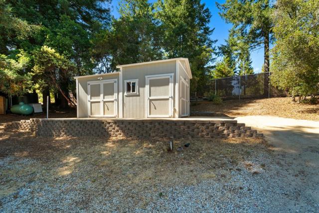 7919 Empire Grade, Santa Cruz CA: https://media.crmls.org/mediaz/4b5ade35-cf37-4614-95e2-32a040499ef0.jpg