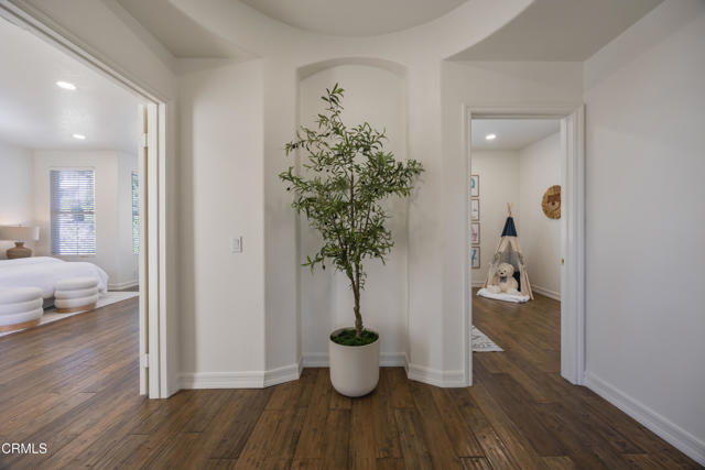 Detail Gallery Image 38 of 68 For 827 W Heritage Oak Ct, Altadena,  CA 91001 - 6 Beds | 5 Baths