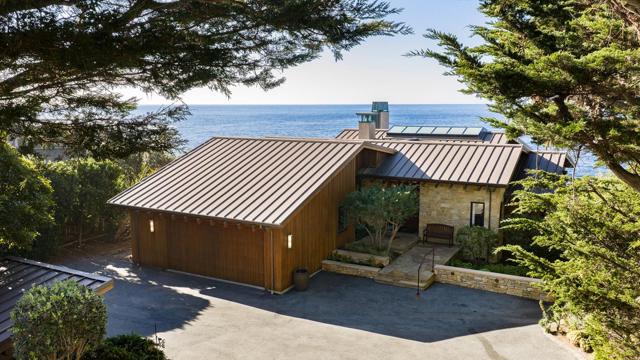 104 Yankee Point Drive, Carmel CA: https://media.crmls.org/mediaz/4b5ecb22-77b8-405e-990f-c9c53444d24f.jpg