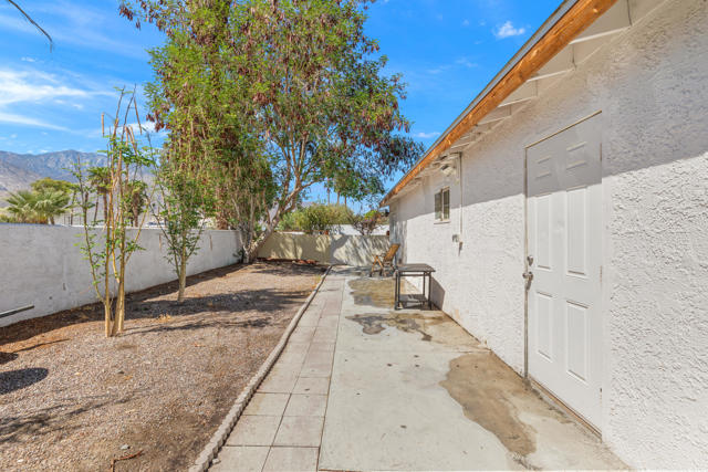 891 El Placer Road, Palm Springs, CA 92264