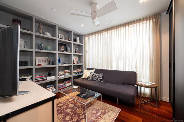 3929 Pringle street, San Diego CA: https://media.crmls.org/mediaz/4b61ae79-9832-42dc-b9c0-107f245278e0.jpg
