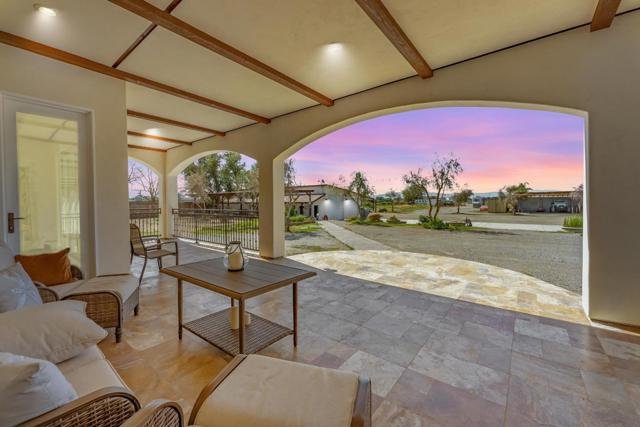 8440 Lovers Lane, Hollister CA: https://media.crmls.org/mediaz/4b63ba83-5b8b-49d2-a7c4-fee6d3a16ff6.jpg