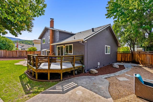 6657 Neptune Court, San Jose CA: https://media.crmls.org/mediaz/4b656bf5-3904-4bf9-a88a-72cf26047312.jpg
