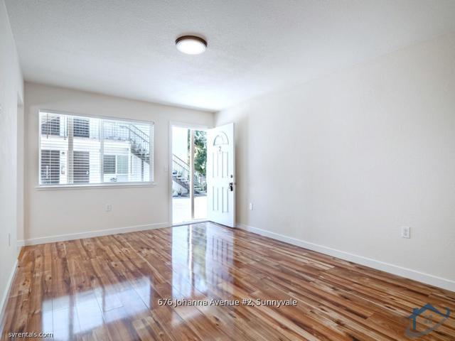 676 Johanna Avenue, Sunnyvale CA: https://media.crmls.org/mediaz/4b65e9b1-a7e0-4262-95ba-58e382070a0c.jpg