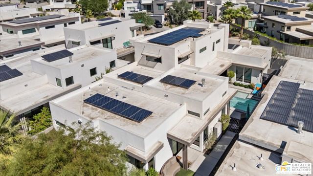 163 Blue Moon Drive, Palm Springs, CA 92262