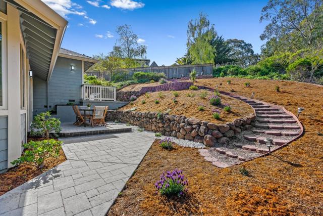 822 San Carlos Avenue, El Granada CA: https://media.crmls.org/mediaz/4b66a694-eba4-4654-b8d4-4c74cc94642a.jpg