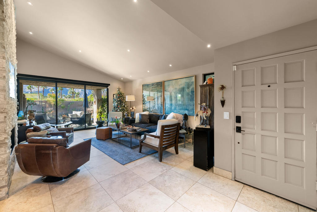 MLS #219140177DA image #3