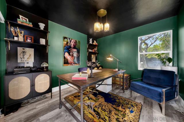 3850 Demus St, San Diego CA: https://media.crmls.org/mediaz/4b671731-97ee-4c3e-834b-2718439469a8.jpg
