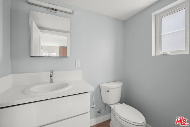 1317 Punta Gorda, Santa Barbara CA: https://media.crmls.org/mediaz/4b6a1cc6-9413-4426-9471-455d91390bba.jpg