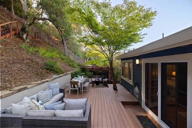 2851 San Juan Boulevard, Belmont CA: https://media.crmls.org/mediaz/4b6a21c4-93b3-41c1-8247-3b892c54522f.jpg