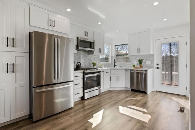 19087 Mayberry Drive, Castro Valley CA: https://media.crmls.org/mediaz/4b6a2ce5-61d8-468c-ab24-618207e0b672.jpg