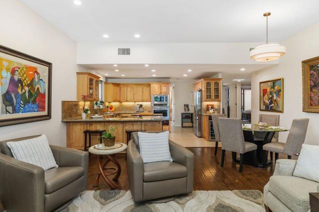 45475 Pueblo Road, Indian Wells CA: https://media.crmls.org/mediaz/4b6a8b3b-1a22-4fe9-a065-7506ba9d65de.jpg