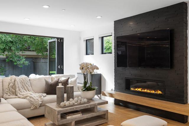 1338 Arroyo Avenue, San Carlos CA: https://media.crmls.org/mediaz/4b6b862a-c32a-4e31-b4ff-e48422259c45.jpg