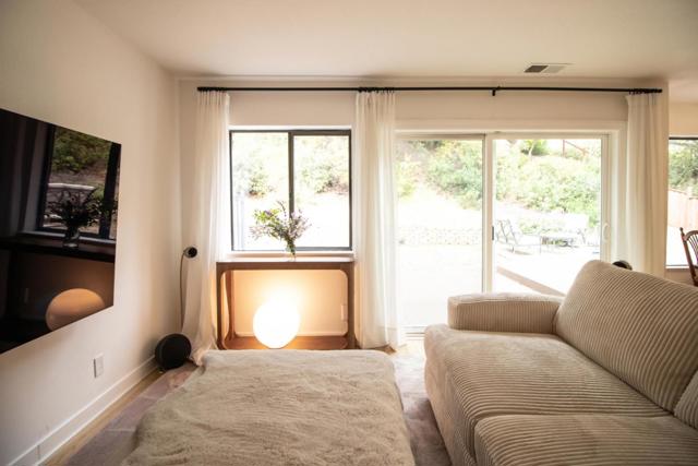 176 Newcastle Drive, Vallejo CA: https://media.crmls.org/mediaz/4b6d2dbd-ed88-44bd-bbf9-7fef6a1f9590.jpg