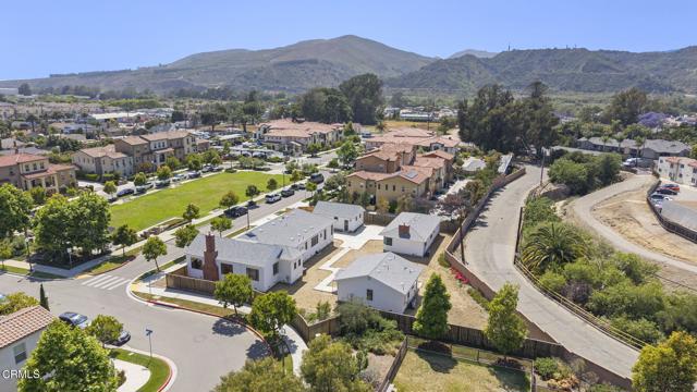 181 197 Klamath Street, Ventura CA: https://media.crmls.org/mediaz/4b6e6bc2-fb27-4388-b08c-bb3b1817ecde.jpg