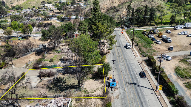 600 McWilton Place, Altadena CA: https://media.crmls.org/mediaz/4b7155ba-3697-4416-bfbc-d2881a649e61.jpg