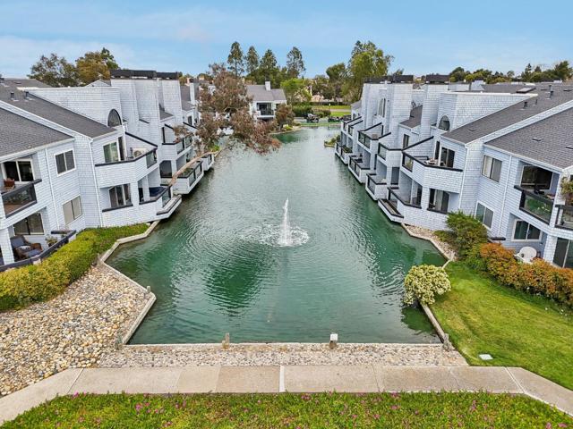 52 Cape Hatteras Court, Redwood City CA: https://media.crmls.org/mediaz/4b723648-a9fc-41f9-86e2-a882464be351.jpg