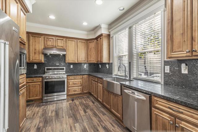 690 Persian Drive, Sunnyvale CA: https://media.crmls.org/mediaz/4b72a522-7c85-4214-8079-b1cb39a26cf4.jpg