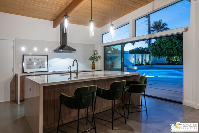 454 E Lindsey Drive, Palm Springs CA: https://media.crmls.org/mediaz/4b746502-3ee7-45b3-9419-f61e1ea198e4.jpg