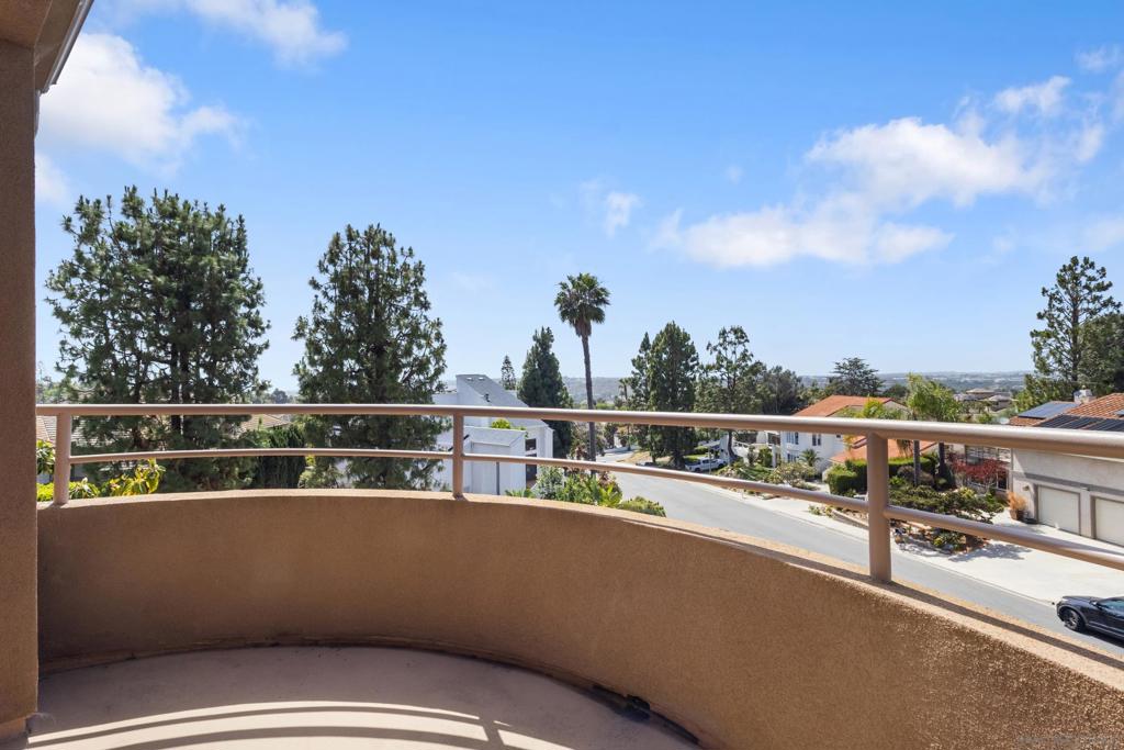 2709 Unicornio Street - photo 19