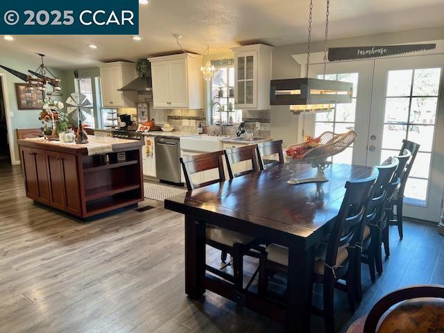 5098 Cantle Road, Copperopolis CA: https://media.crmls.org/mediaz/4b783ded-4c3d-4331-9c3a-c032afc8b1fd.jpg