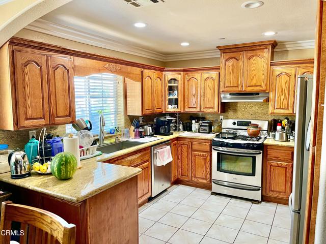 Solid Oak Cabinets