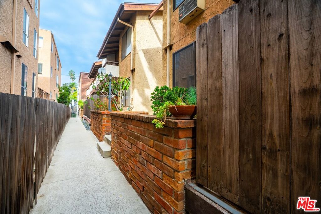 MLS #25619337 image #28