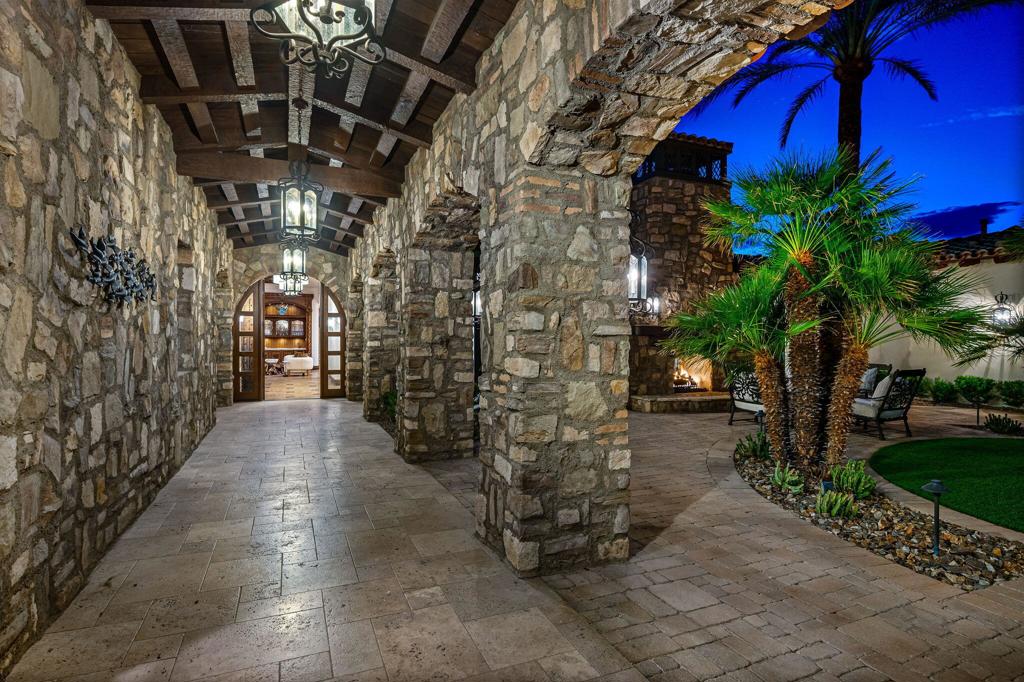 MLS #219139099DA image #9