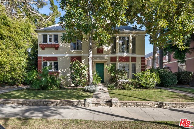 136 S Peck Drive Beverly Hills, California Rare opportunity to acquire a legacy income property in coveted, irreplaceable Beverly Hills location. Charming & lovingly cared for multi-family asset in the heart of Beverly Hills, situated at the base of the Golden Triangle. Family owned for decades, this 2-story grand, Traditional building was originally constructed in 1938 and showcases true craftsmanship. The six apartments exude charm, character and warmth. Wonderful original details can be found throughout, including cove ceilings, crown moldings, stained-glass, French windows and golden oak hardwood flooring. The unit mix is comprised of (4) large 1-bedroom, 1-bathroom units, (1) studio and (1) 2-bedroom, 1-bathroom unit. Averaging nearly 1,000 SF per unit, the floor-plans are spacious, functional and efficient. Units feature grand living rooms, formal dining rooms, large bedrooms & bathrooms and an abundance of natural light. Just steps from Wilshire Blvd, Rodeo Drive, the finest shopping, dining & lifestyle destinations and Beverly Hills schools. Significant upside in rents allow for a value-add opportunity and ideal long-term investment. Additional details include a 4-car garage located at the rear of property, on-site laundry room, shared center courtyard with neighboring sister-building. Property is professionally managed. Inside with accepted offer only.