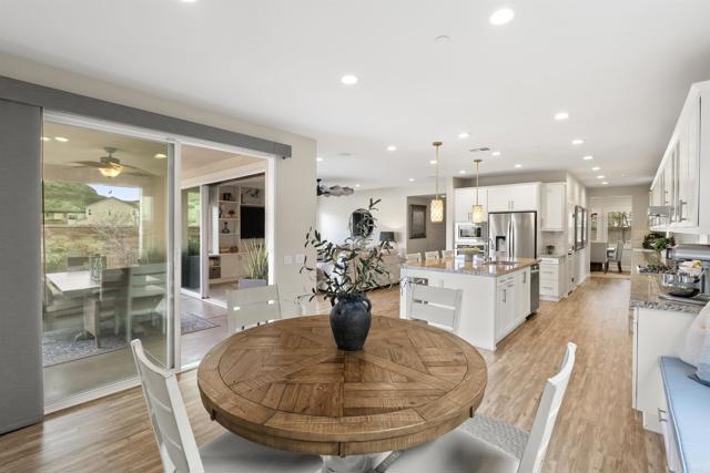 Detail Gallery Image 23 of 56 For 21821 Deer Grass Dr, Escondido,  CA 92029 - 4 Beds | 4/2 Baths