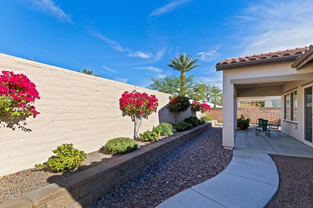 85536 Brovello Drive, Indio CA: https://media.crmls.org/mediaz/4b7af5d7-0627-434c-9c40-f6d546cb5b29.jpg
