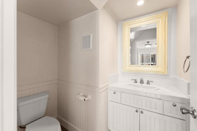 Detail Gallery Image 21 of 25 For 3115 Morning Way, La Jolla,  CA 92037 - 3 Beds | 2/1 Baths