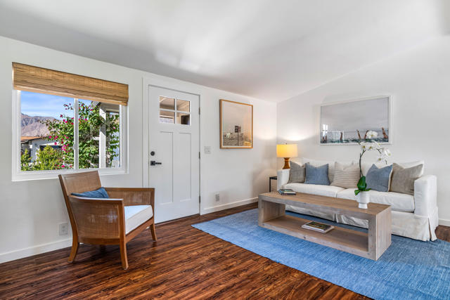 2034 Marni Court, Palm Springs CA: https://media.crmls.org/mediaz/4b7fabdf-eff4-4497-aca3-929e02c3bfa6.jpg