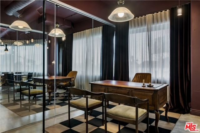  Commercial for Sale in Los Angeles, California