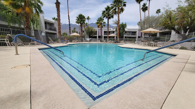 3155 E Ramon Road, Palm Springs CA: https://media.crmls.org/mediaz/4b815175-5fe8-469c-b000-5d87c539d944.jpg