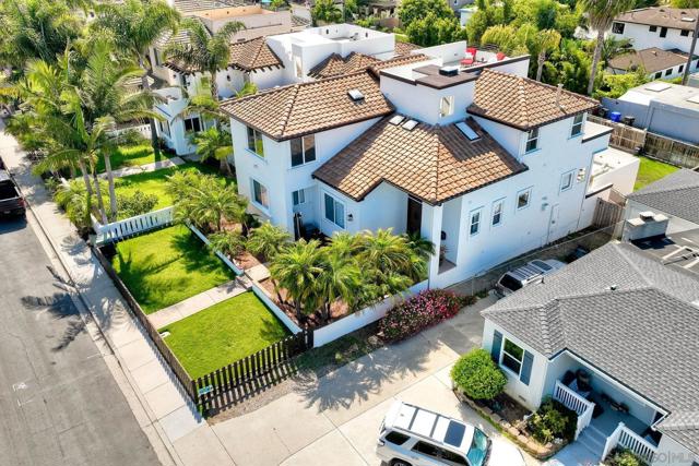 819 Van Nuys Street, San Diego CA: https://media.crmls.org/mediaz/4b8151d2-27d6-405b-80f8-33cba992f4f9.jpg