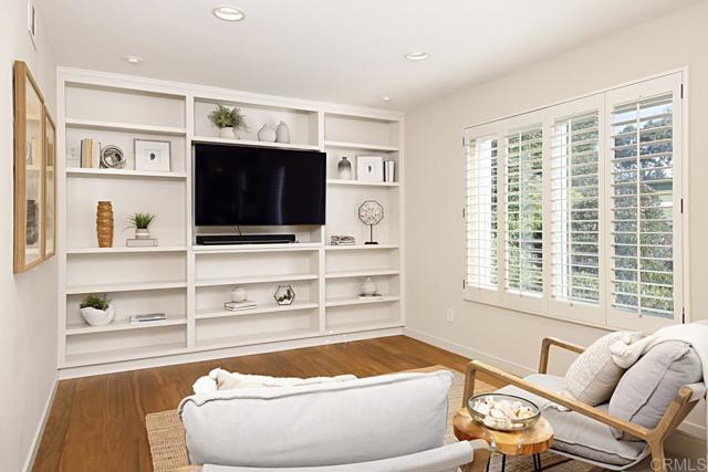 Detail Gallery Image 11 of 34 For 155 Sabinas Ct, Solana Beach,  CA 92075 - 2 Beds | 2 Baths