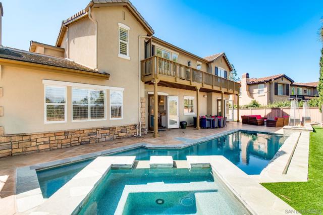 571 Lynwood Dr, Encinitas CA: https://media.crmls.org/mediaz/4b830156-6d59-4c6b-abdc-40d87f8dcf21.jpg