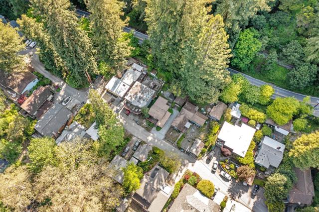 186 Saint Bernard Street, Santa Cruz CA: https://media.crmls.org/mediaz/4b835a70-6c8a-4241-85a8-817dec08d0fc.jpg