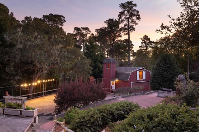 0 Crespi 2 NE of Flanders Way, Carmel CA: https://media.crmls.org/mediaz/4b839ab9-96e0-4efa-966b-911e251d0fe9.jpg