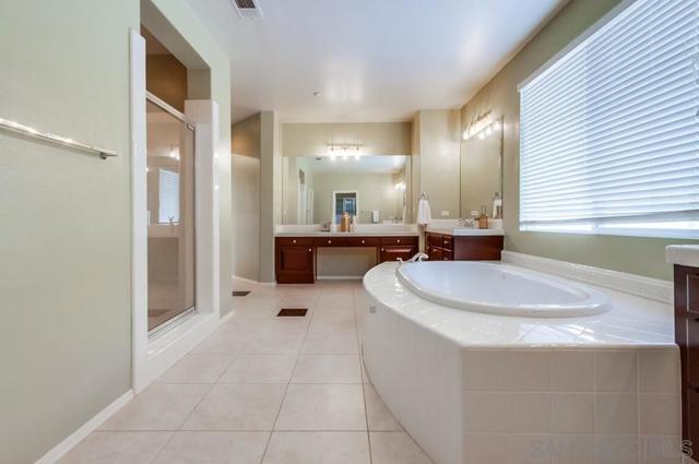 16747 Summit Vista Dr, San Diego, California 92127, 6 Bedrooms Bedrooms, ,5 BathroomsBathrooms,Single Family Residence,For Sale,Summit Vista Dr,240020989SD