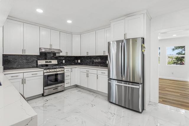 10351 Don Pico Road, Spring Valley CA: https://media.crmls.org/mediaz/4b8488cf-f0bf-4020-8214-f831c1363ad9.jpg