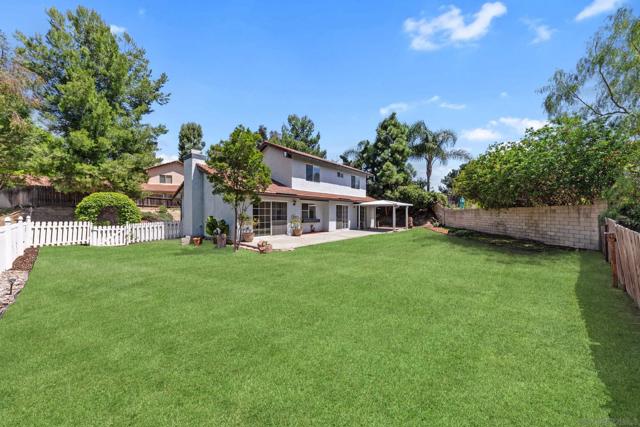 30625 Mira Loma Dr, Temecula CA: https://media.crmls.org/mediaz/4b85196f-d1ad-4e72-87d1-591c55096ae3.jpg