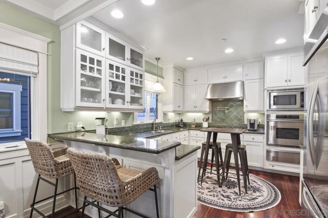 744 G Ave, Coronado CA: https://media.crmls.org/mediaz/4b857d3b-a4f4-4741-a72a-c5ed0b4794f9.jpg